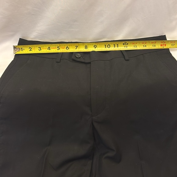 Gently Worn Men’s Wearhouse Men’s Dress Pants Deep Black- Worn Once 38R/32 Waist - Picture 6 of 11